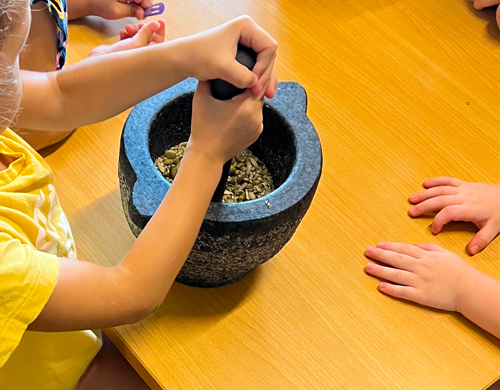 Happy-Trails-ELC-Kitchen-3